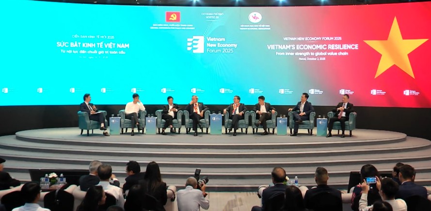 Solutions proposed for enhancing the economy's internal strengths